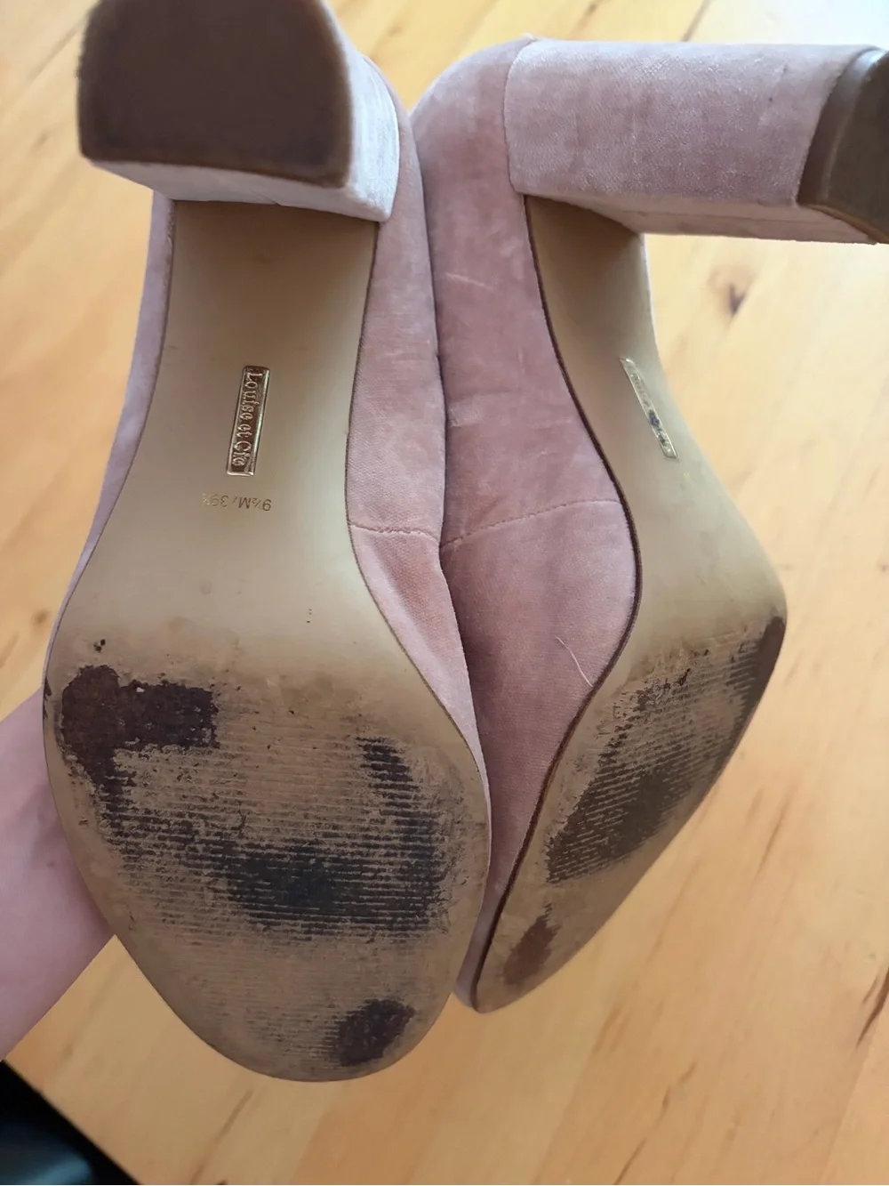 Louise et Cie Blush Suede Round-Toe Pumps